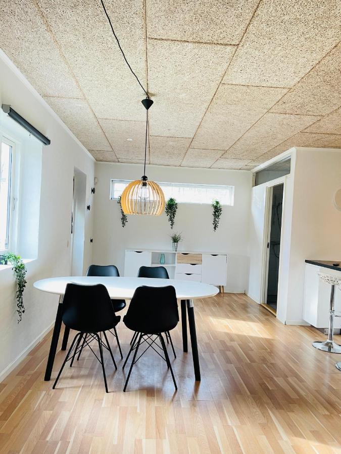Aday - Nice And Cozy Place آلبورغ المظهر الخارجي الصورة